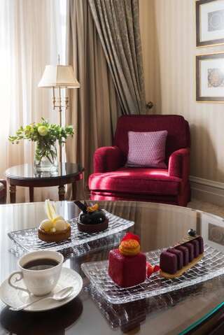 Отель InterContinental - Kyiv Киев Классический двухместный номер с 1 кроватью или 2 отдельными кроватями-5