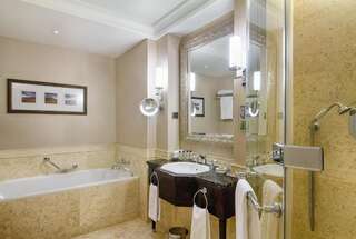 Отель InterContinental - Kyiv Киев Классический двухместный номер с 1 кроватью или 2 отдельными кроватями-16